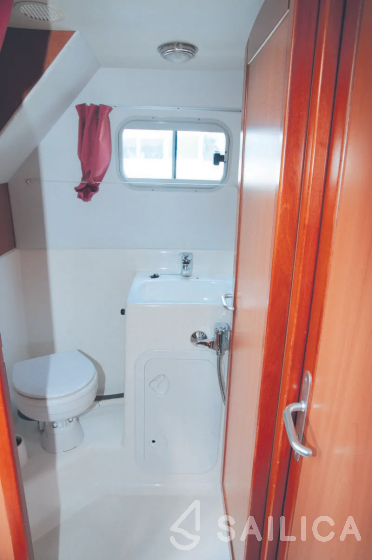 Tarpon 37 - Yacht Charter Sailica