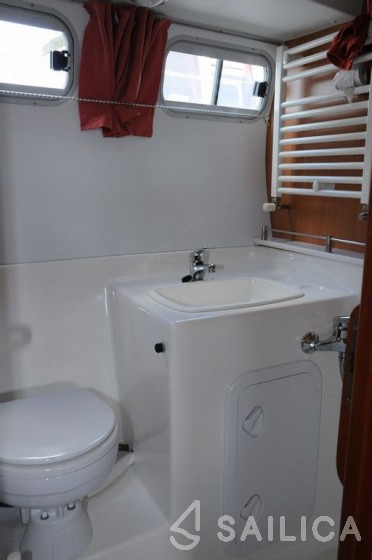 Tarpon 37 - Yacht Charter Sailica