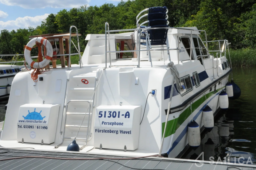 Tarpon 37 - Yacht Charter Sailica