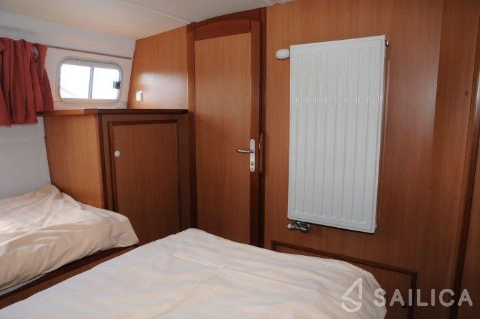 Tarpon 37 - Yacht Charter Sailica