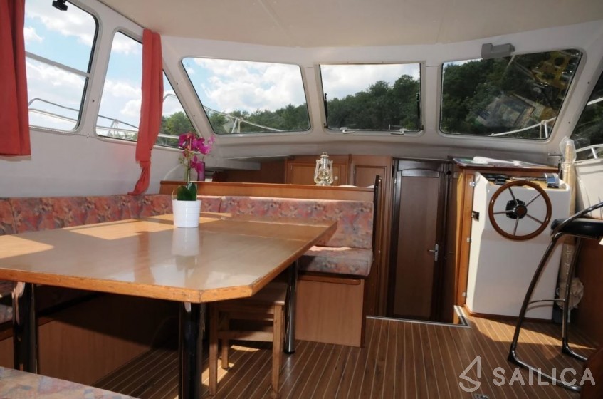 Tarpon 42 - Yacht Charter Sailica