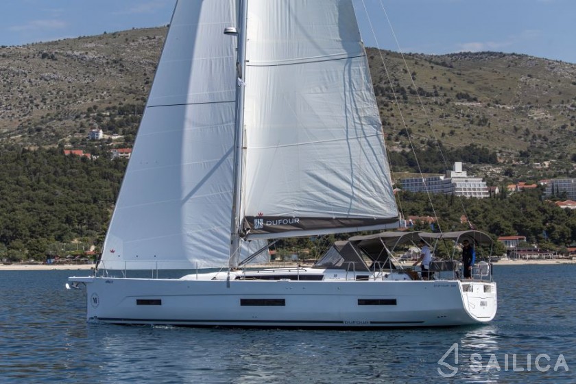 Dufour 530 - Yacht Charter Sailica