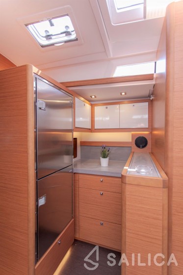 Dufour 530 - Yacht Charter Sailica