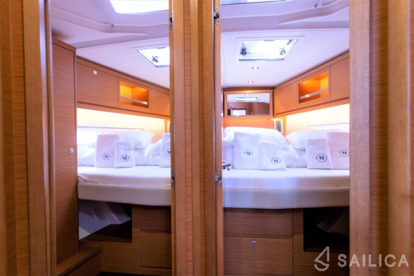 Dufour 530 - Yacht Charter Sailica