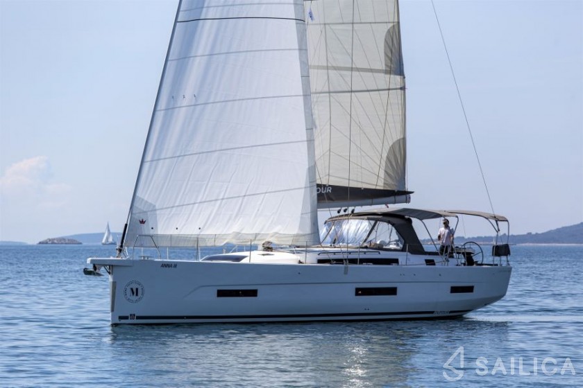 Dufour 530 - Yacht Charter Sailica