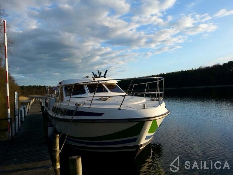 Tarpon 42 - Yacht Charter Sailica