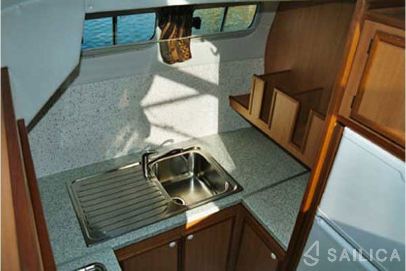 Tarpon 42 - Yacht Charter Sailica