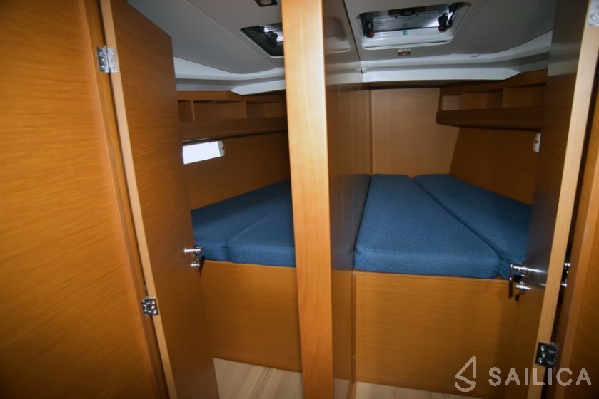 Sun Odyssey 479 - Yacht Charter Sailica
