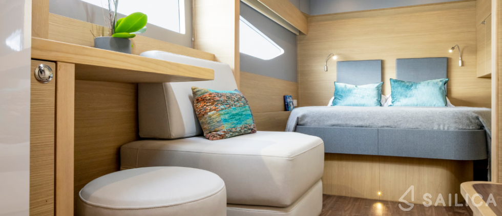 Aquila 54 - Yacht Charter Sailica