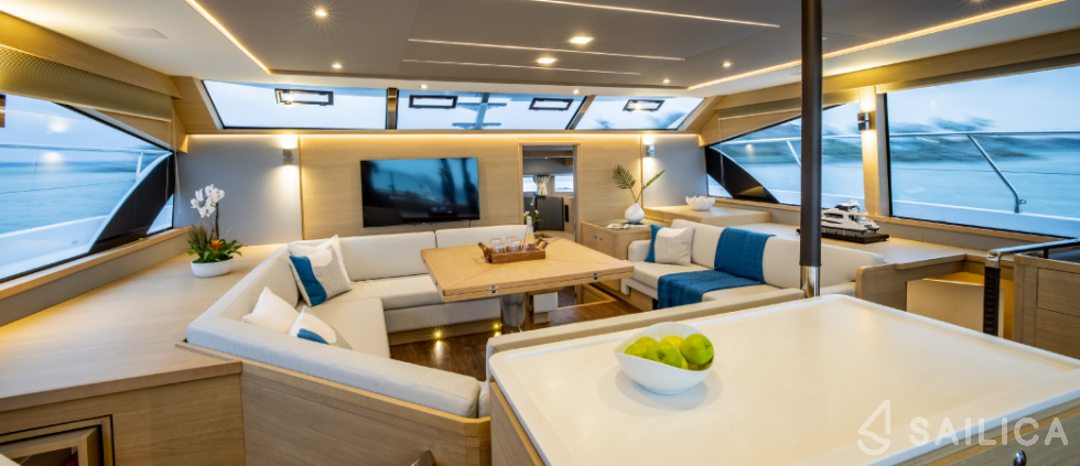 Aquila 54 - Yacht Charter Sailica