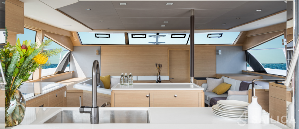 Aquila 54 - Yacht Charter Sailica