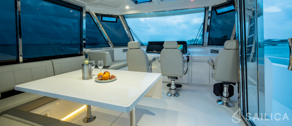 Aquila 54 - Yacht Charter Sailica