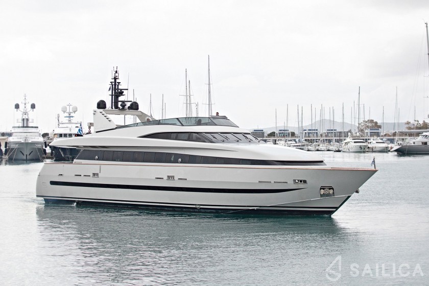 Baglietto 100 - Yacht Charter Sailica