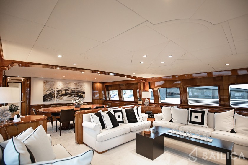 Baglietto 100 - Yacht Charter Sailica