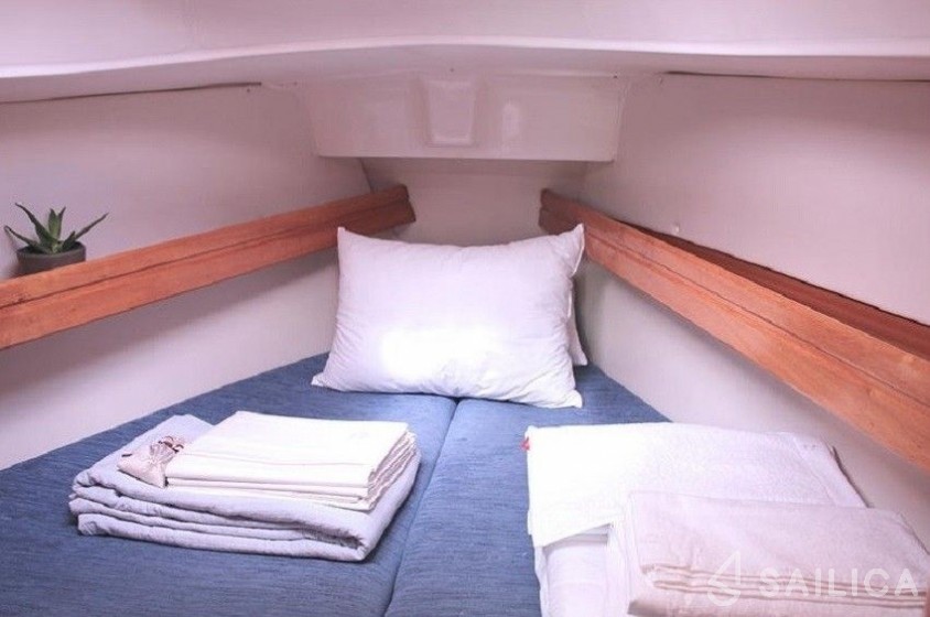 Bavaria 30 Cruiser - Yacht Charter Sailica