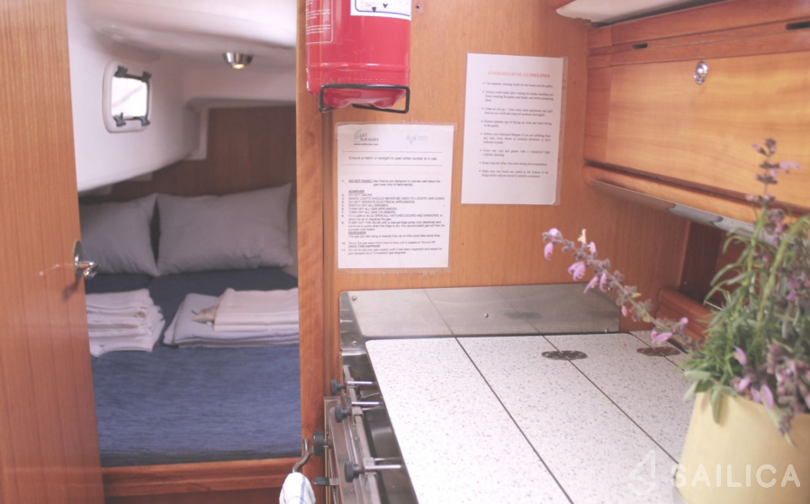 Bavaria 30 Cruiser - Yacht Charter Sailica