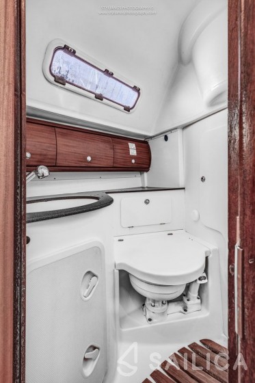 Bavaria 32 - Yacht Charter Sailica