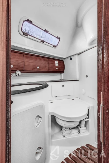 Bavaria 32 - Yacht Charter Sailica