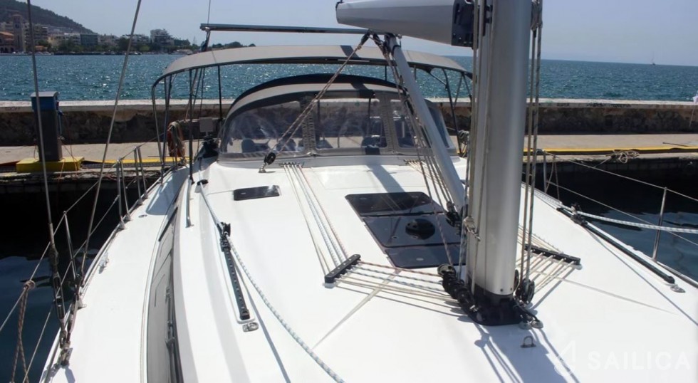 Bavaria 46 Cruiser - Yacht Charter Sailica