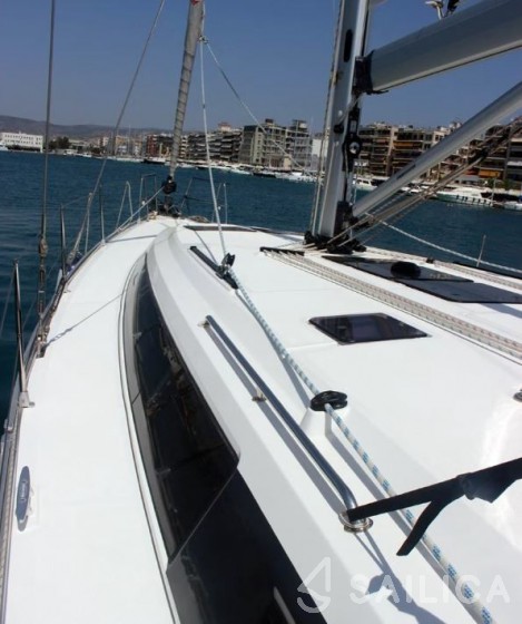 Bavaria 46 Cruiser - Yacht Charter Sailica