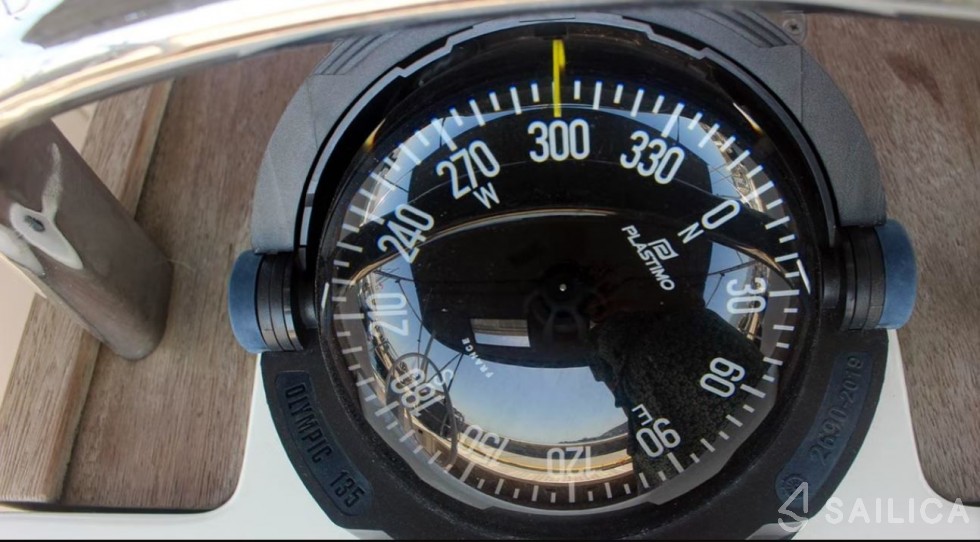 Bavaria 46 Cruiser - Yacht Charter Sailica