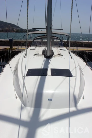 Bavaria 46 Cruiser - Yacht Charter Sailica