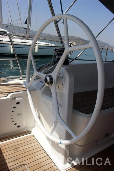 Bavaria 46 Cruiser - Yacht Charter Sailica