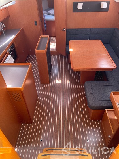 Bavaria 46 Cruiser - Yacht Charter Sailica