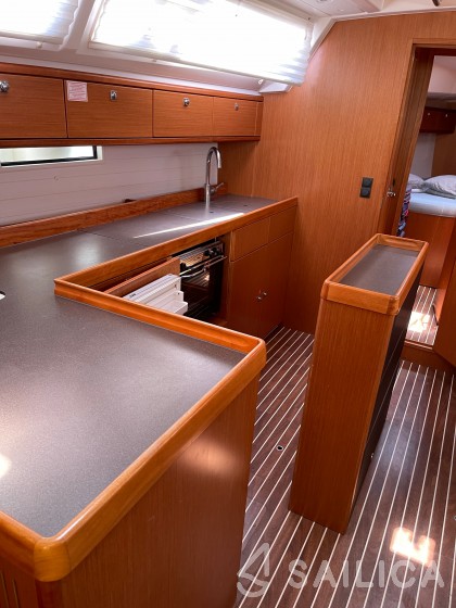 Bavaria 46 Cruiser - Yacht Charter Sailica