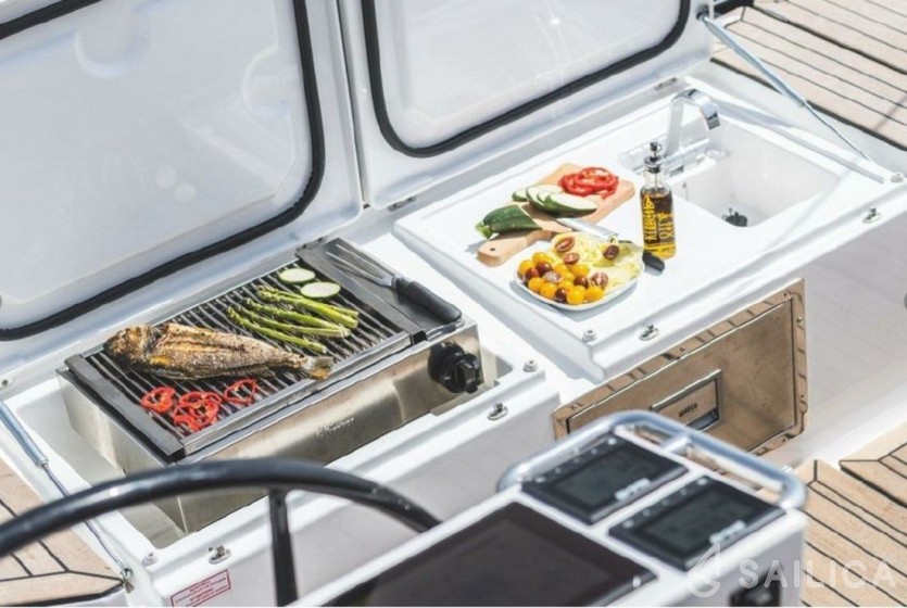 Bavaria C57 - Yacht Charter Sailica