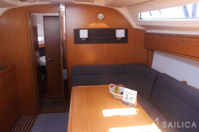 Bavaria 41 Cruiser - Yacht Charter Sailica