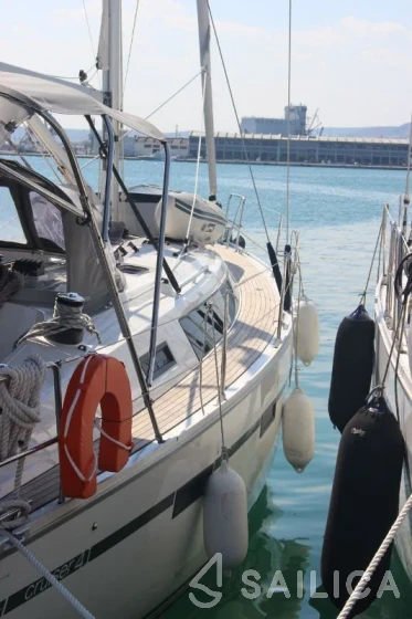 Bavaria 41 Cruiser - Yacht Charter Sailica