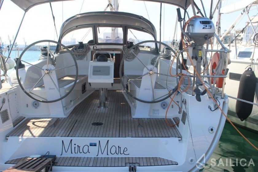 Bavaria 41 Cruiser - Yacht Charter Sailica