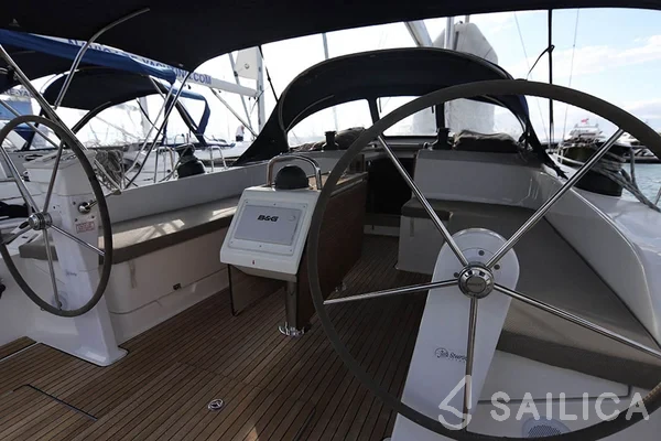 Bavaria 51 Cruiser - Yacht Charter Sailica