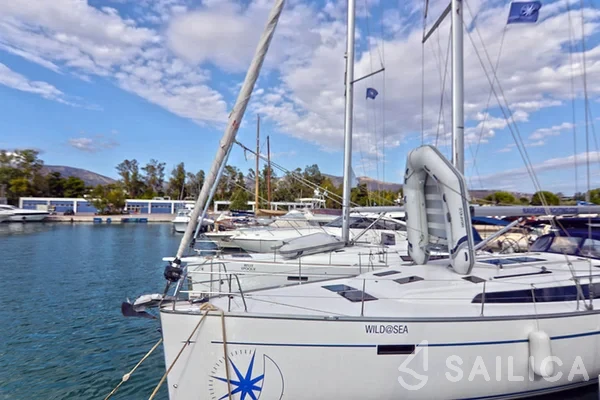 Bavaria 51 Cruiser - Yacht Charter Sailica