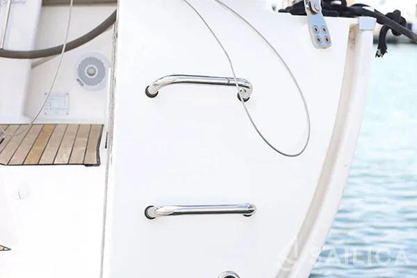 Bavaria 51 Cruiser - Yacht Charter Sailica