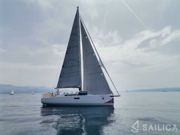 First 36 - Yacht Charter Sailica