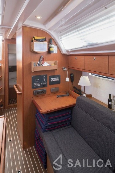 Bavaria 37 Cruiser - Yacht Charter Sailica