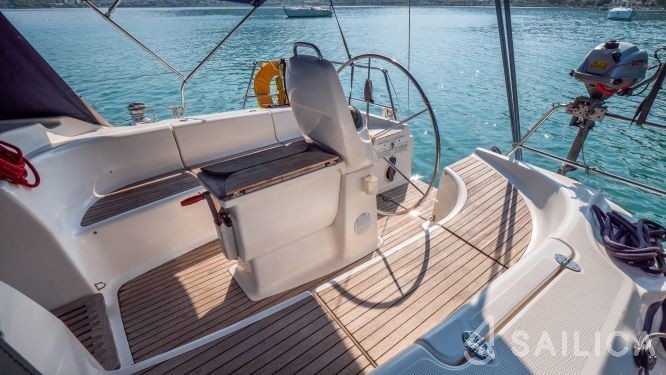 Bavaria C38 - Yacht Charter Sailica