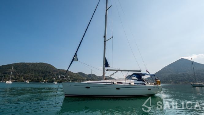 Bavaria C38 - Yacht Charter Sailica