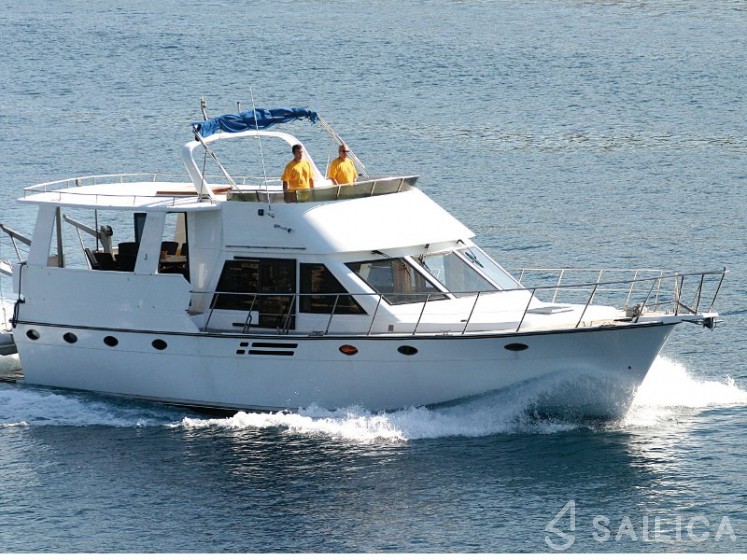 Staryacht 1940 - Yacht Charter Sailica