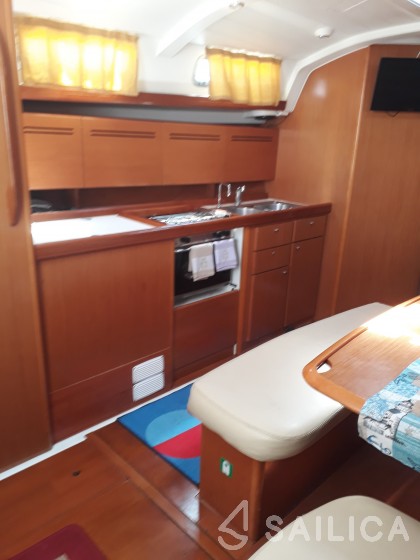 Cyclades 43.4 - Yacht Charter Sailica