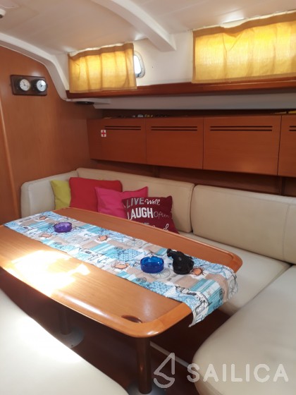 Cyclades 43.4 - Yacht Charter Sailica