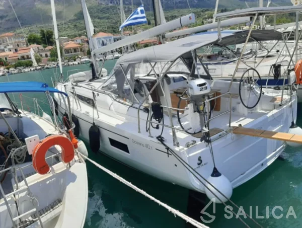 Oceanis 40.1 - Yacht Charter Sailica
