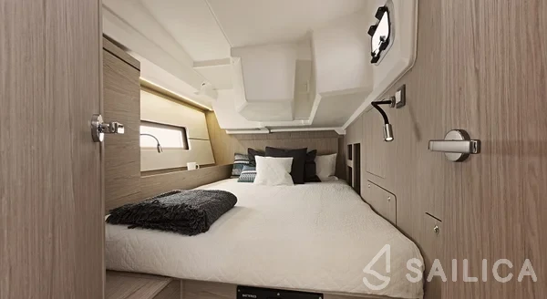 Oceanis 46.1 - Yacht Charter Sailica