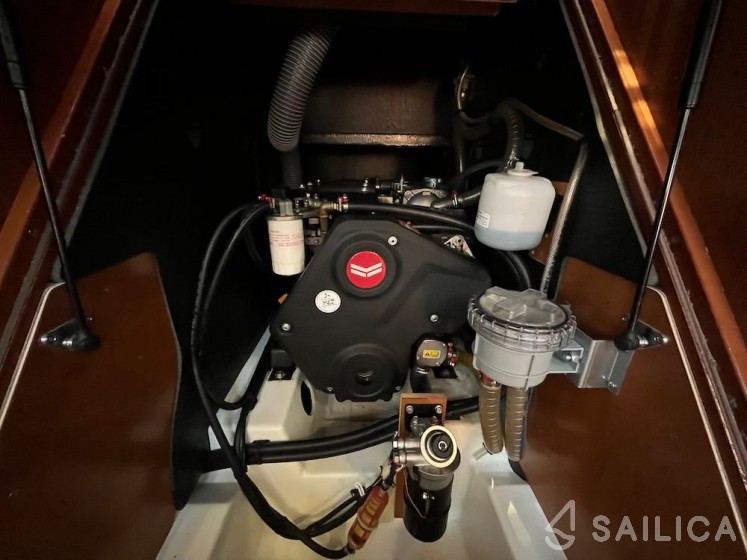 Oceanis 46.1 - Yacht Charter Sailica