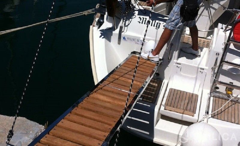 Oceanis 46.1 - Yacht Charter Sailica