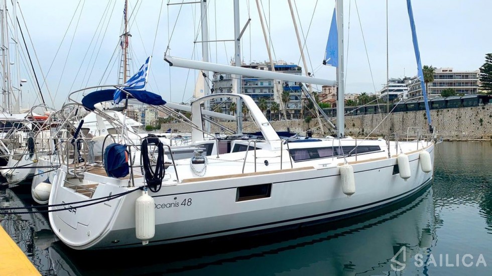 Oceanis 48 - Yacht Charter Sailica