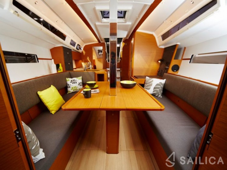 Sun Odyssey 349 - Yacht Charter Sailica