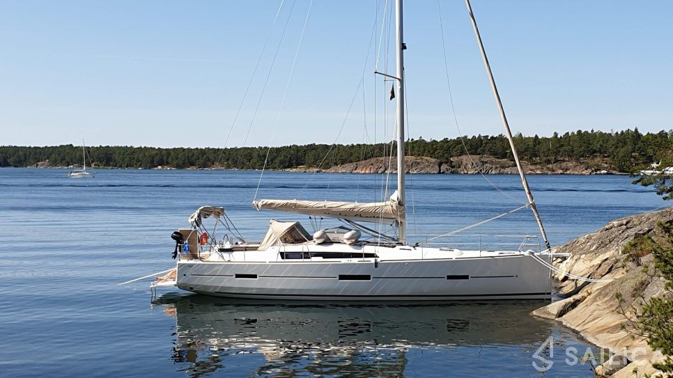 Dufour 460 GL - 5 cab. - Yacht Charter Sailica